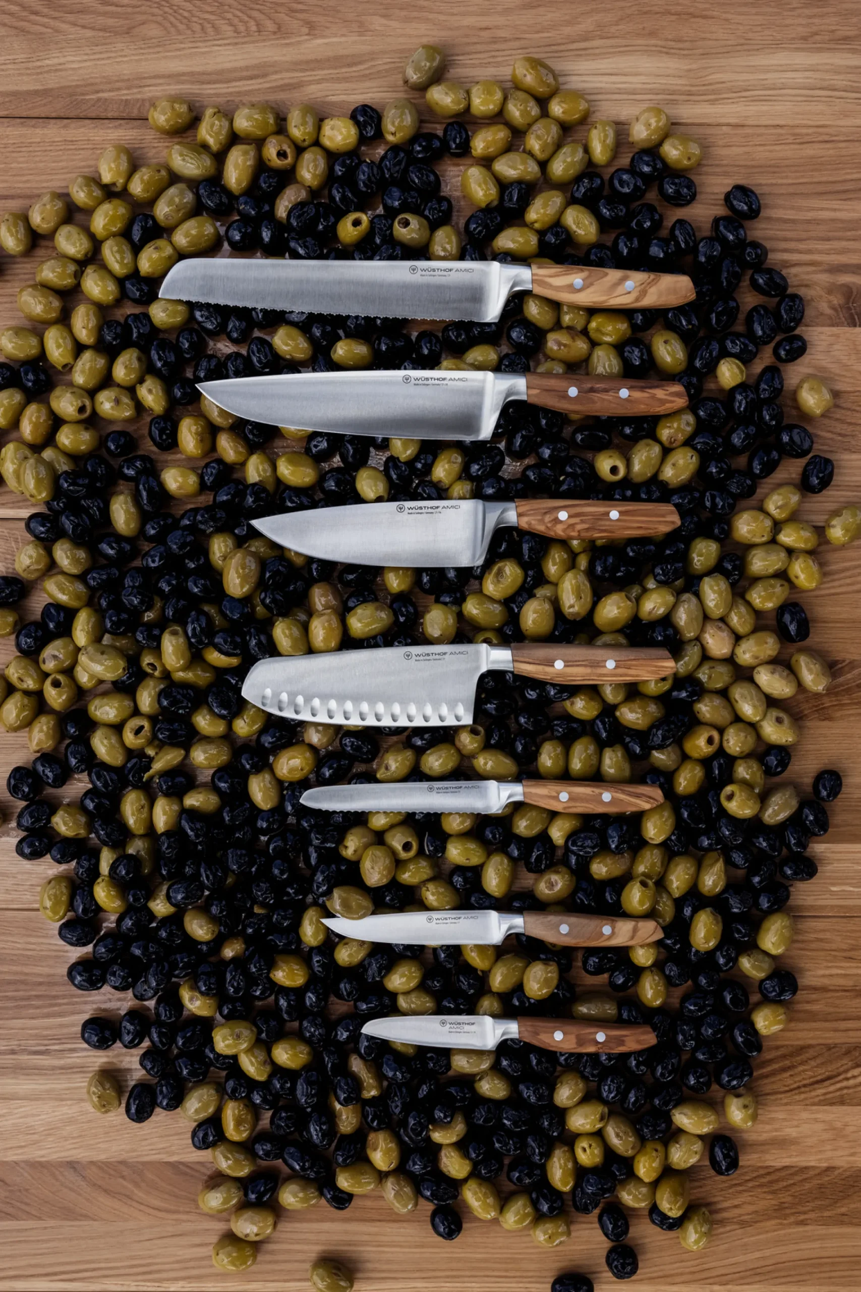 Wüsthof Brotmesser>Amici Brotmesser 23 cm | mit Präzisions-Doppelwelle