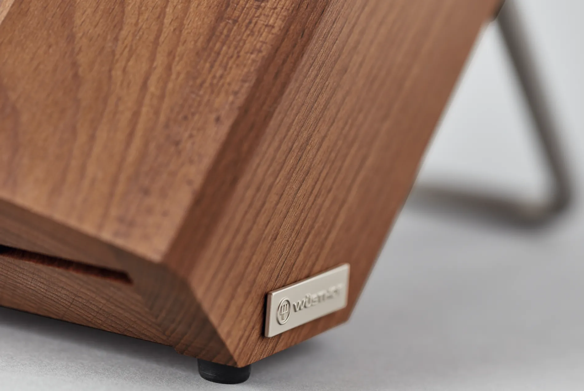 Wüsthof Messeraufbewahrung>Messerblock | 8 Steckplätze | Thermobuche mit Edelstahl